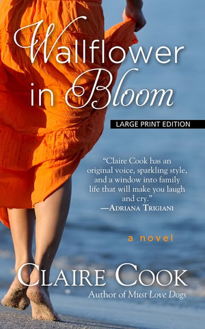 Wallflower In Bloom (Thorndike Press Large Print Core),Used