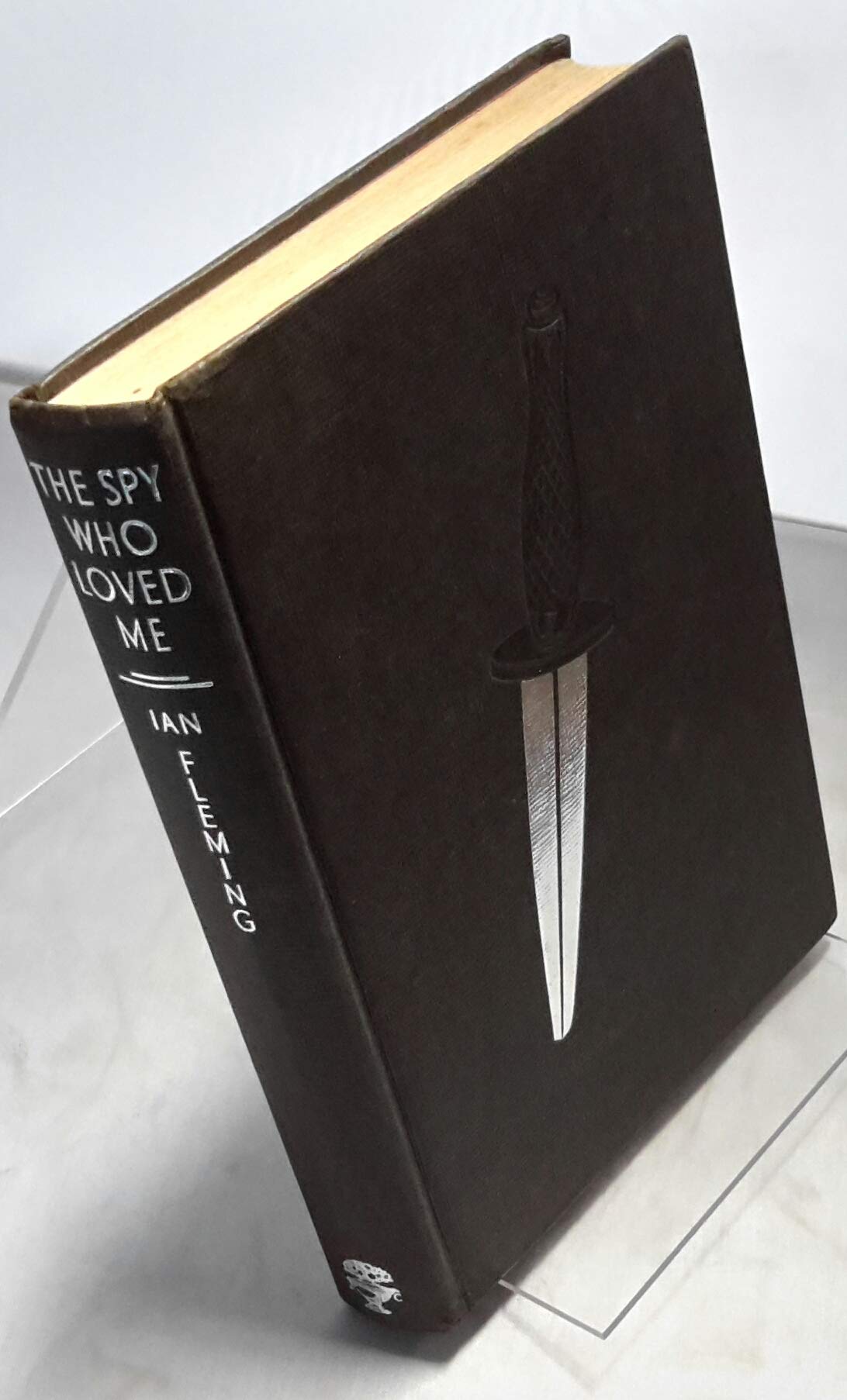 Spy Who Loved Me (The James Bond Classic Library),Used