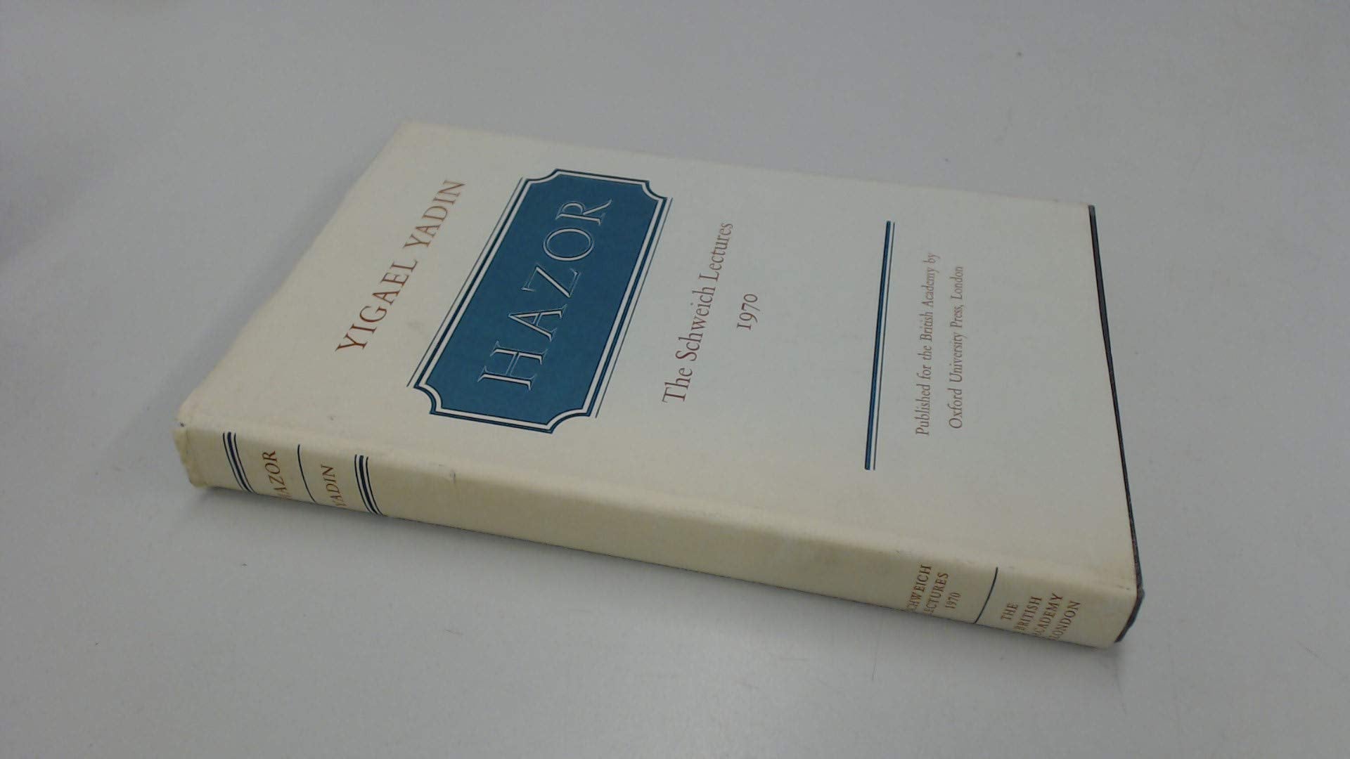 Hazor: With A Chapter On Israelite Megiddo,Used