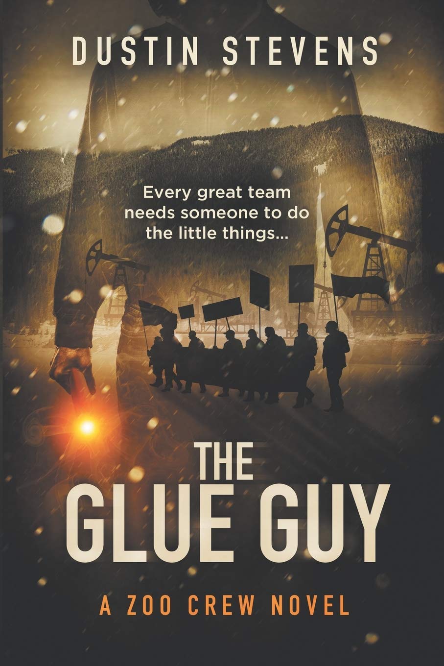 The Glue Guy (A Zoo Crew Novel),Used