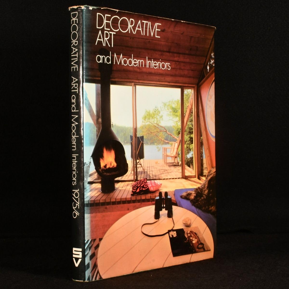 Decorative Art and Modern Interiors 1975/76 Volume 65,Used