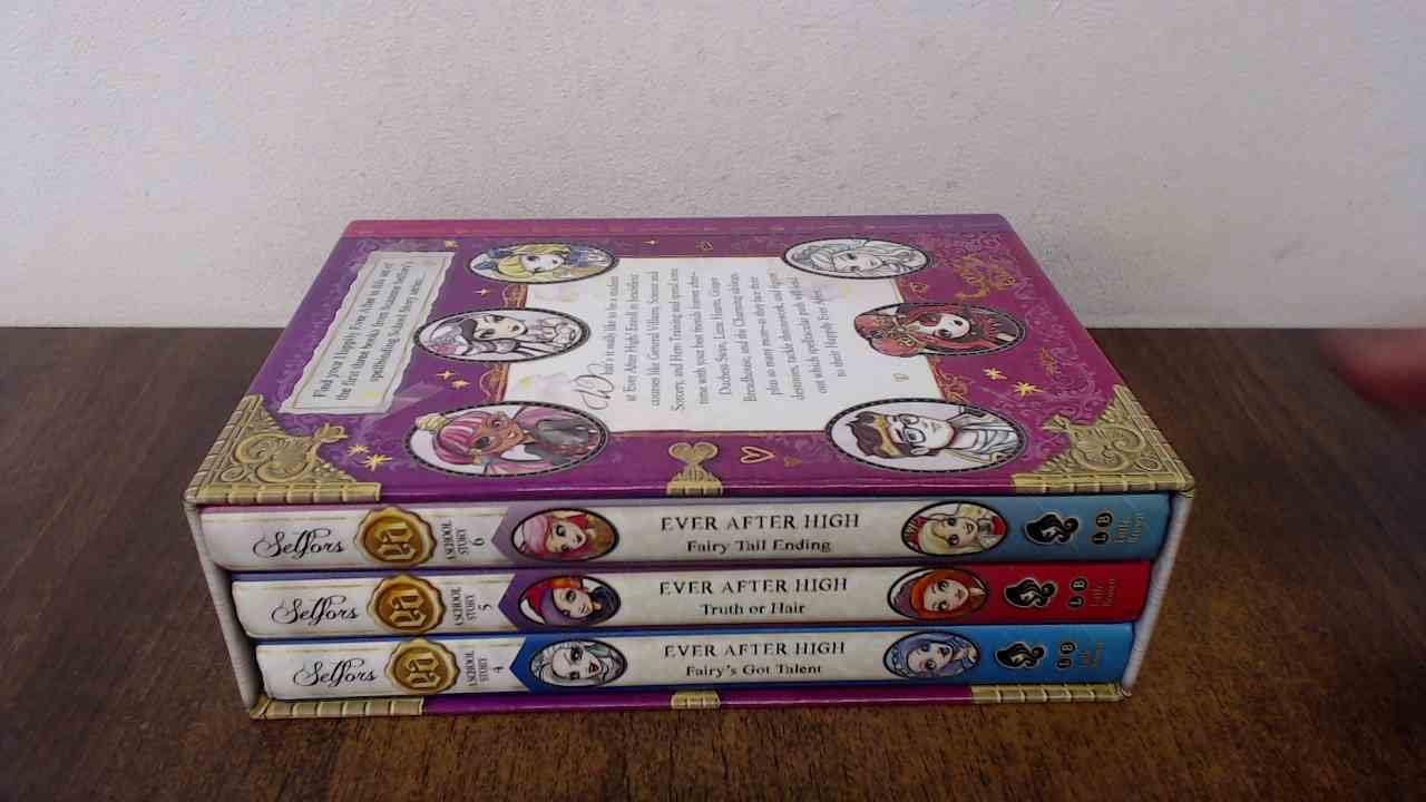 Ever After High: A School Story Collection,Used