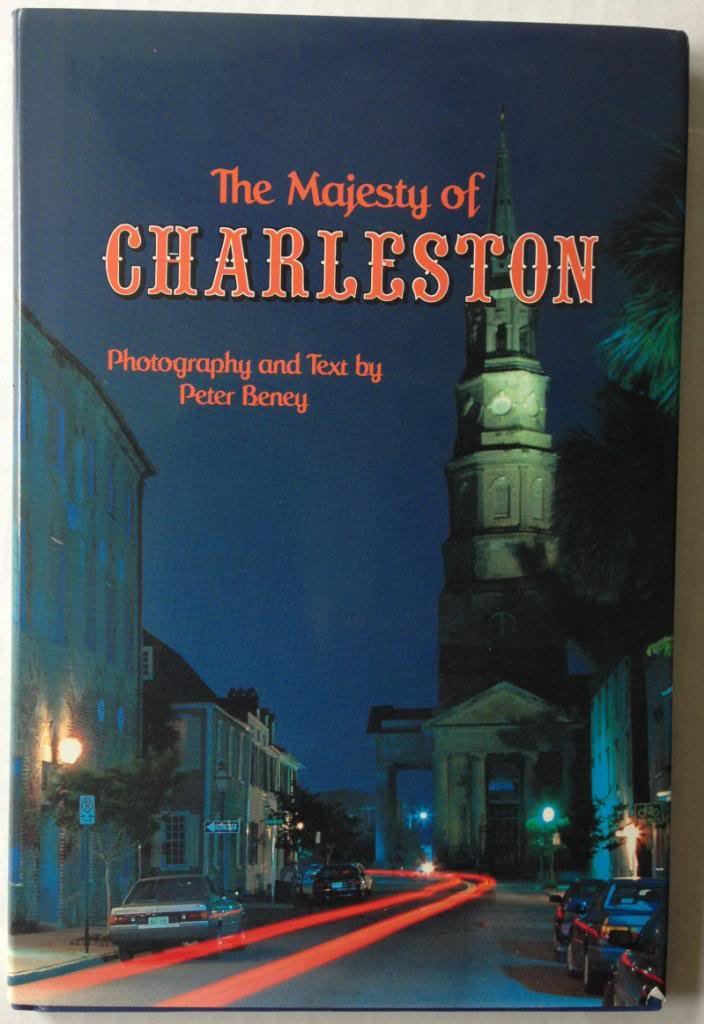 The Majesty of Charleston (Majesty Architecture Series),Used
