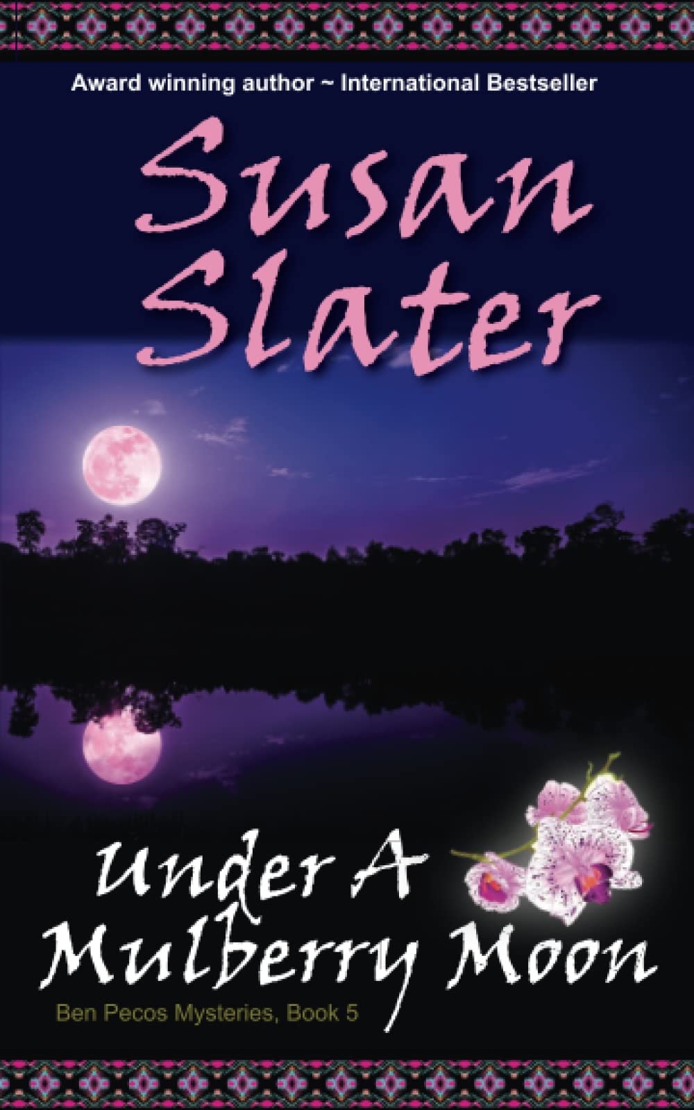 Under A Mulberry Moon: Ben Pecos Mysteries, Book 5,Used