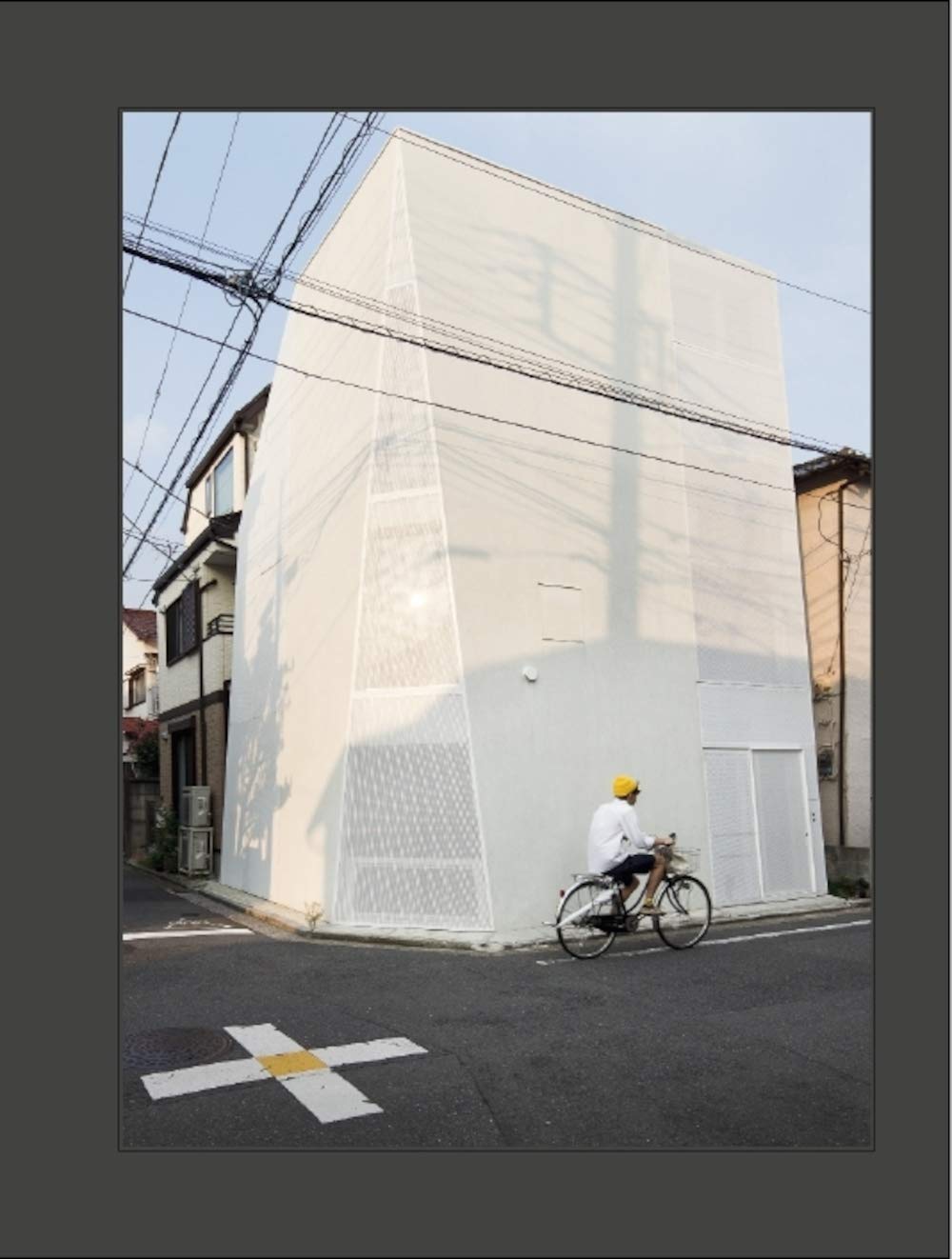 TOKYO NO IE  MAISONS DE TOKYO,Used