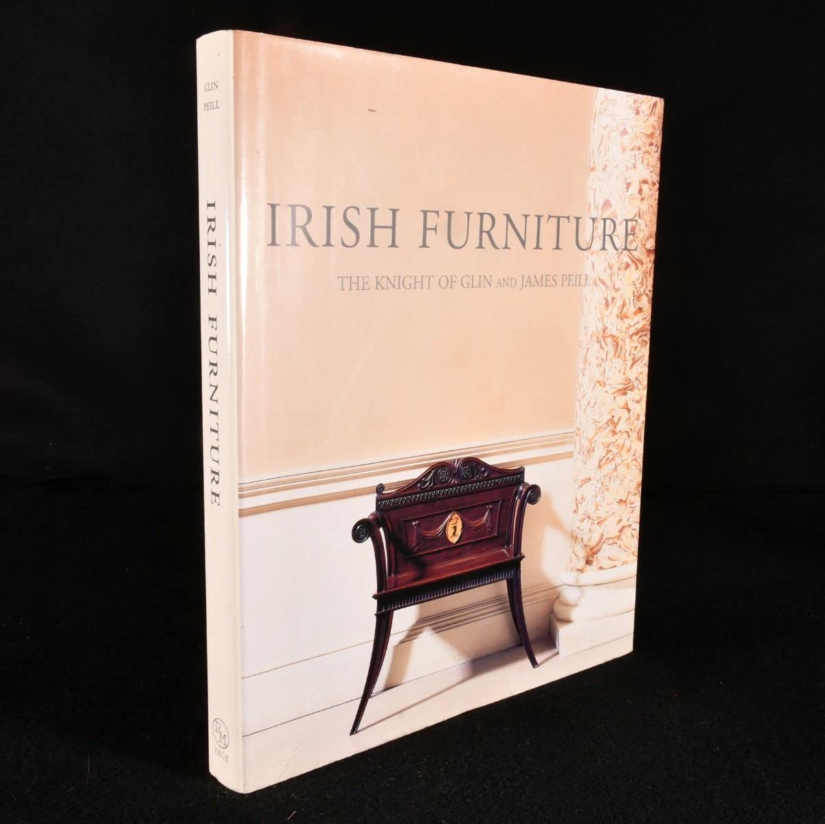 Irish Furniture: Woodwork And Carving In Ireland From The Earliest Times To The Act Of Union (The Paul Mellon Centre For Studies