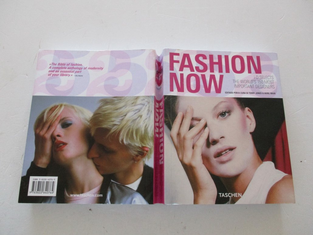 Fashion Now,Used