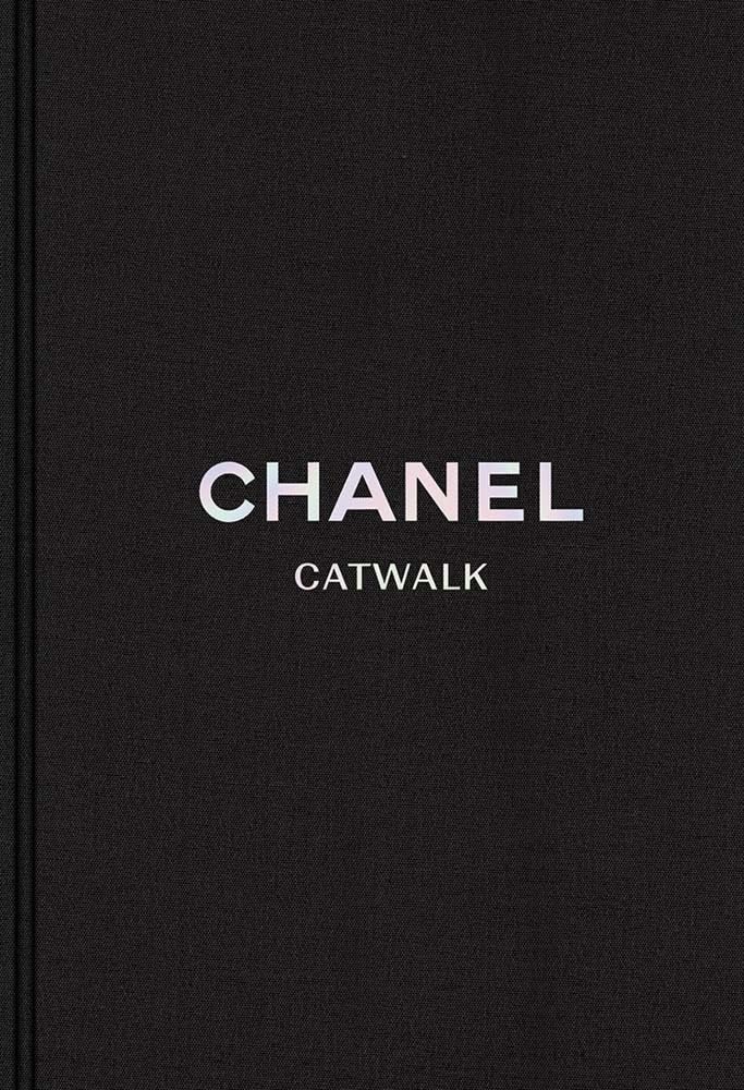 Yale University Press Chanel: The Complete Collections (Catwalk) Book