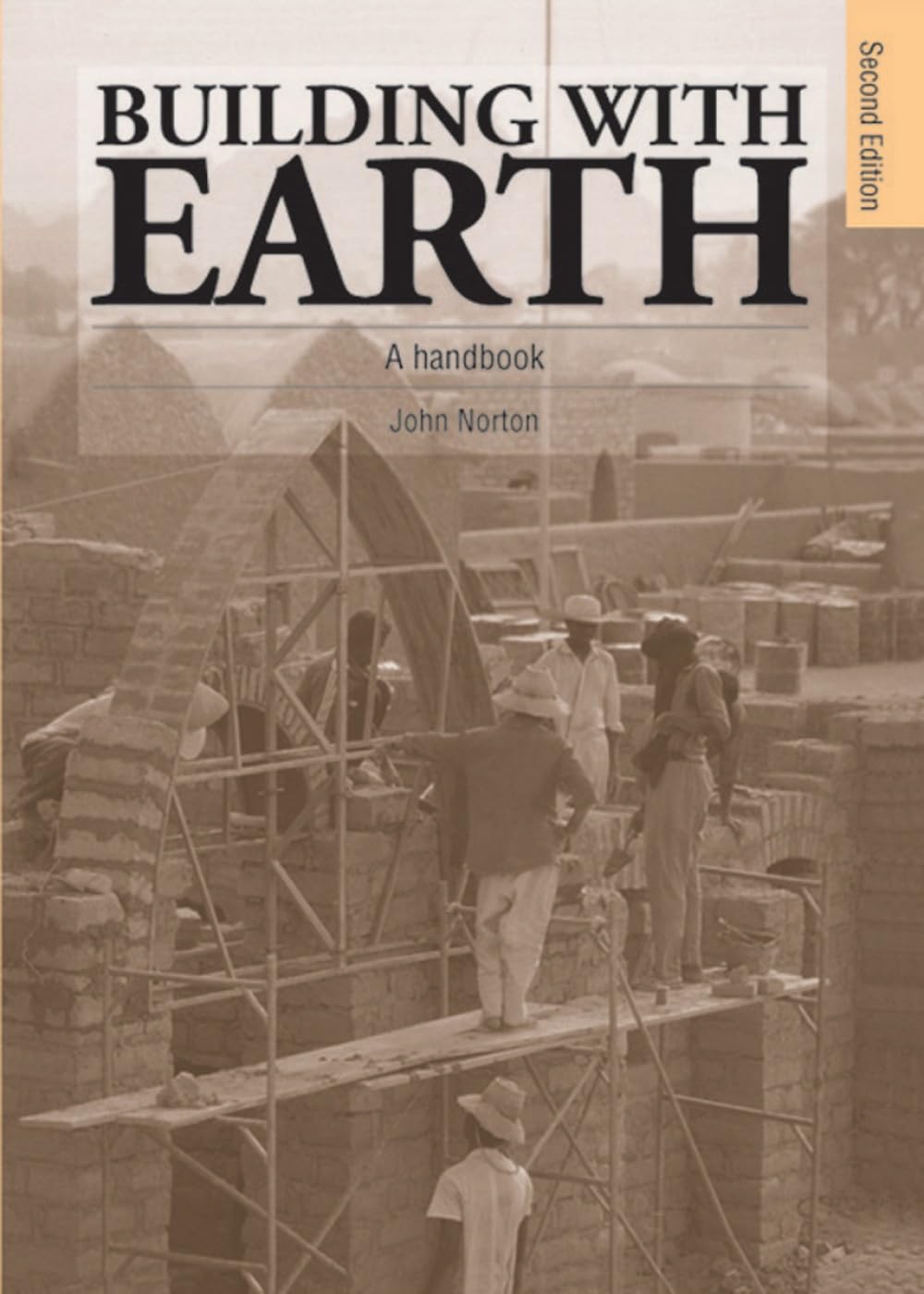 Building with Earth: A handbook,Used