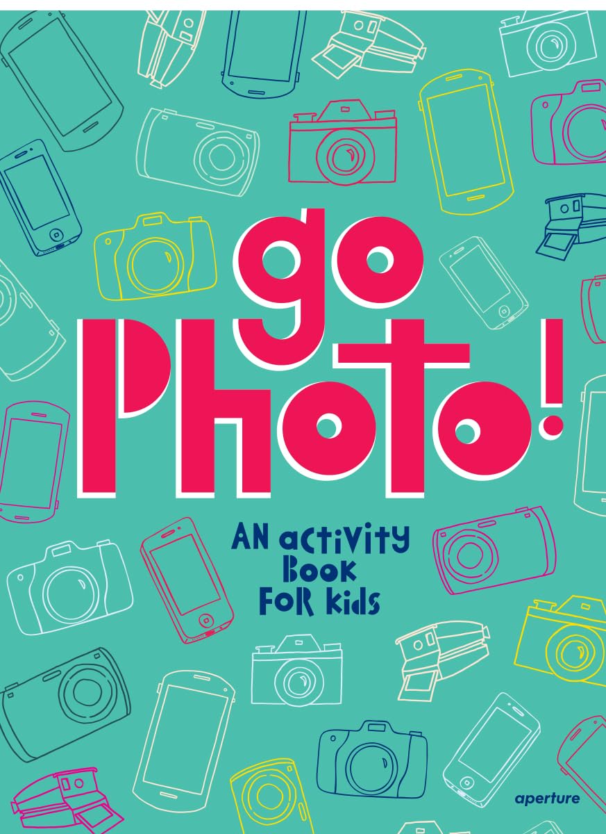 Go Photo! An Activity Book for Kids,Used