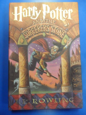 Harry Potter And The Sorcerer'S Stone  Library Edition,Used