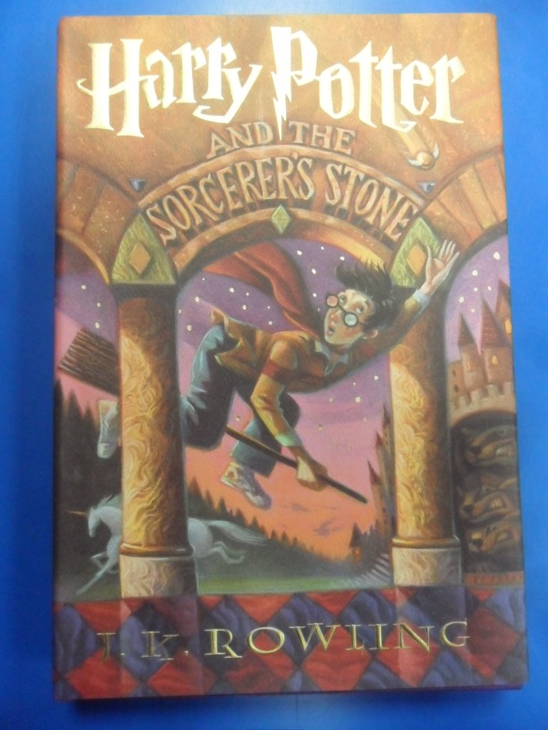 Harry Potter And The Sorcerer'S Stone  Library Edition,Used