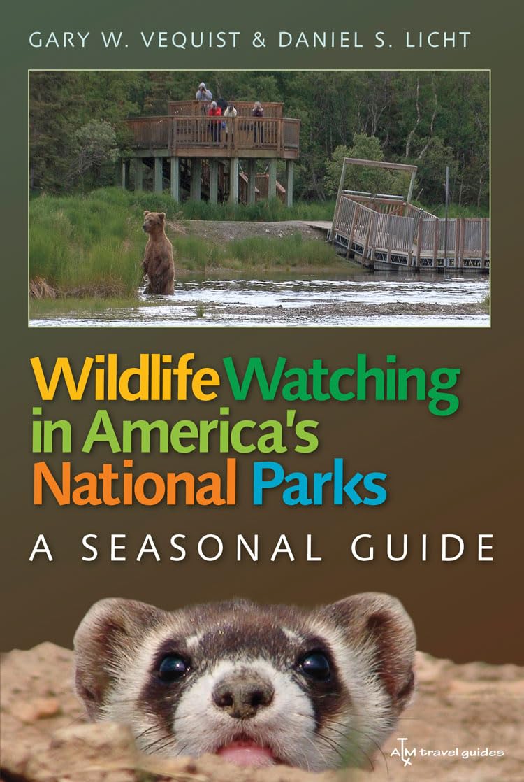 Wildlife Watching In America'S National Parks: A Seasonal Guide,Used