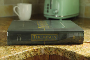 ESV, Thompson ChainReference Bible, Hardcover, Red Letter,Used