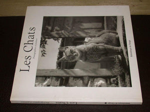 Les Chats: Photographies Et Poemes (French Edition),Used