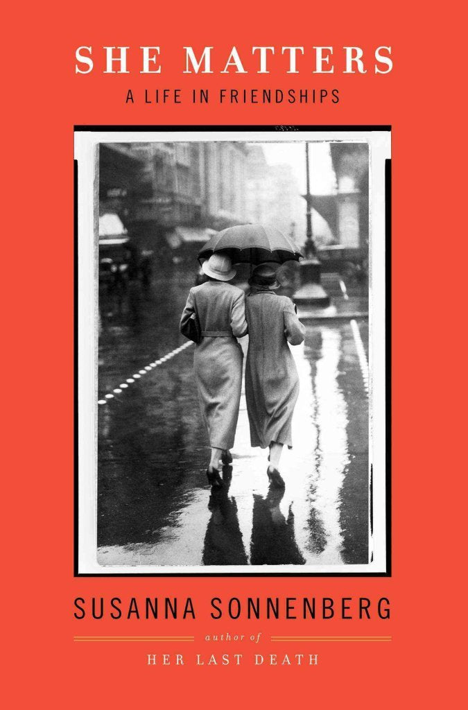 She Matters: A Life In Friendships (Thorndike Press Large Print Core Series),Used