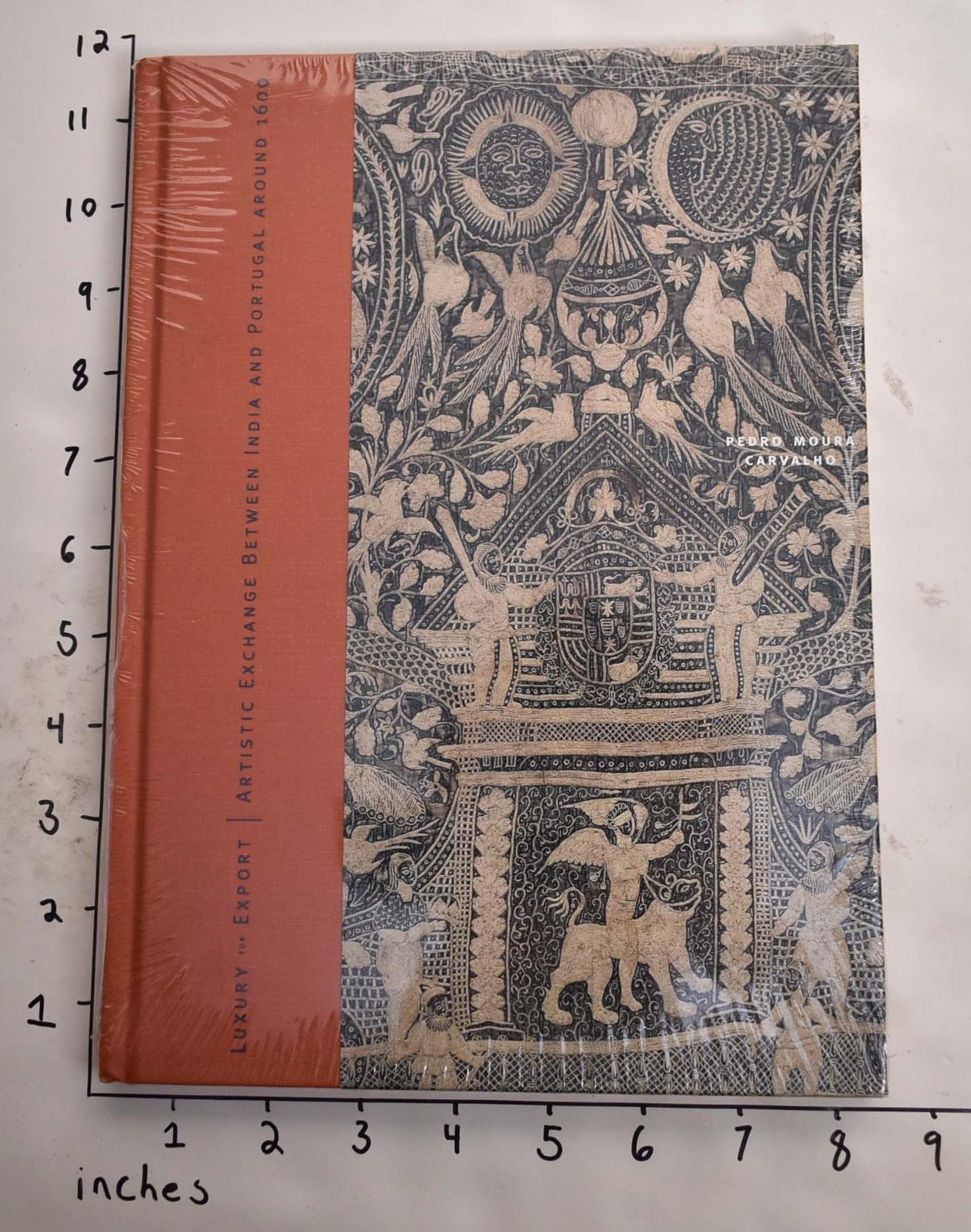 Luxury for Export: Artistic Exchange Between India and Portugal Around 1600,Used