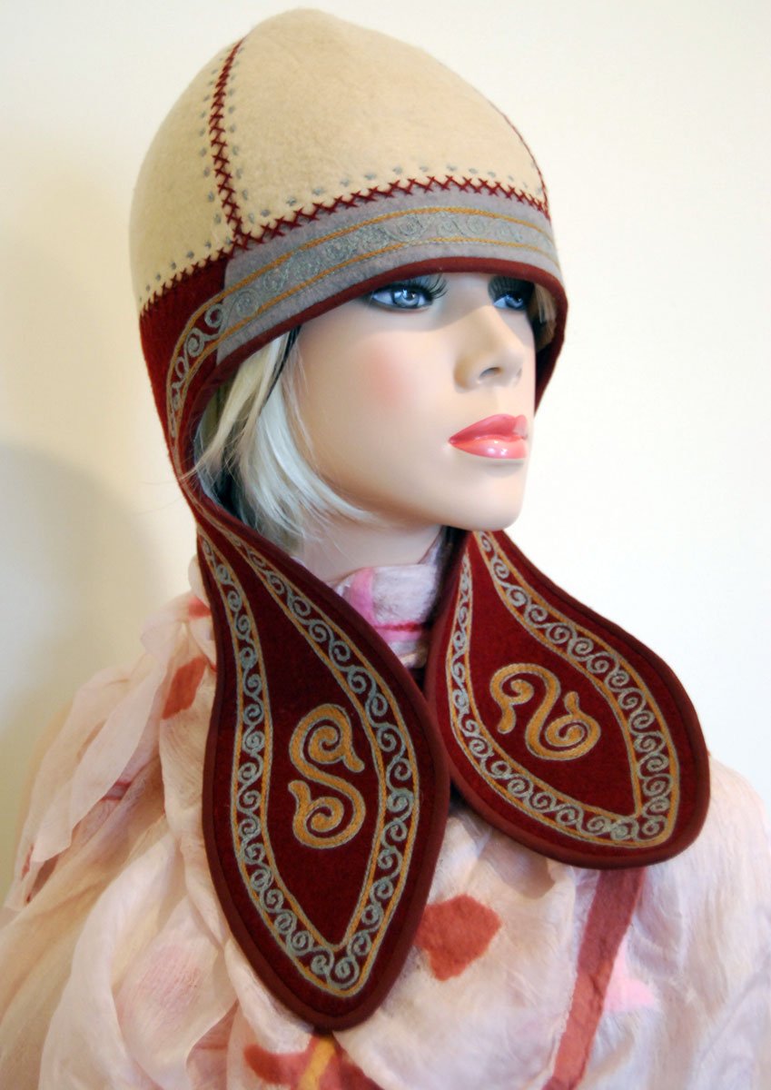 Fabulous Felt Hats: Dazzling Designs from Handmade Felt,Used