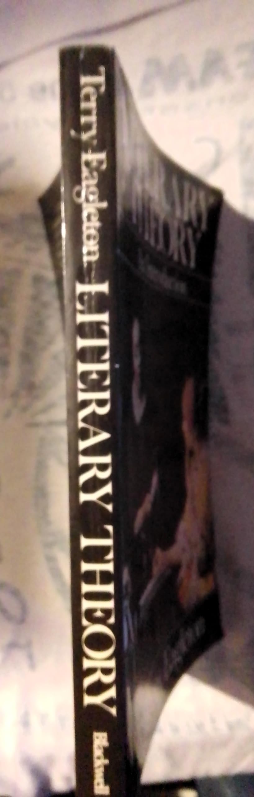 Literary Theory: An Introduction,New