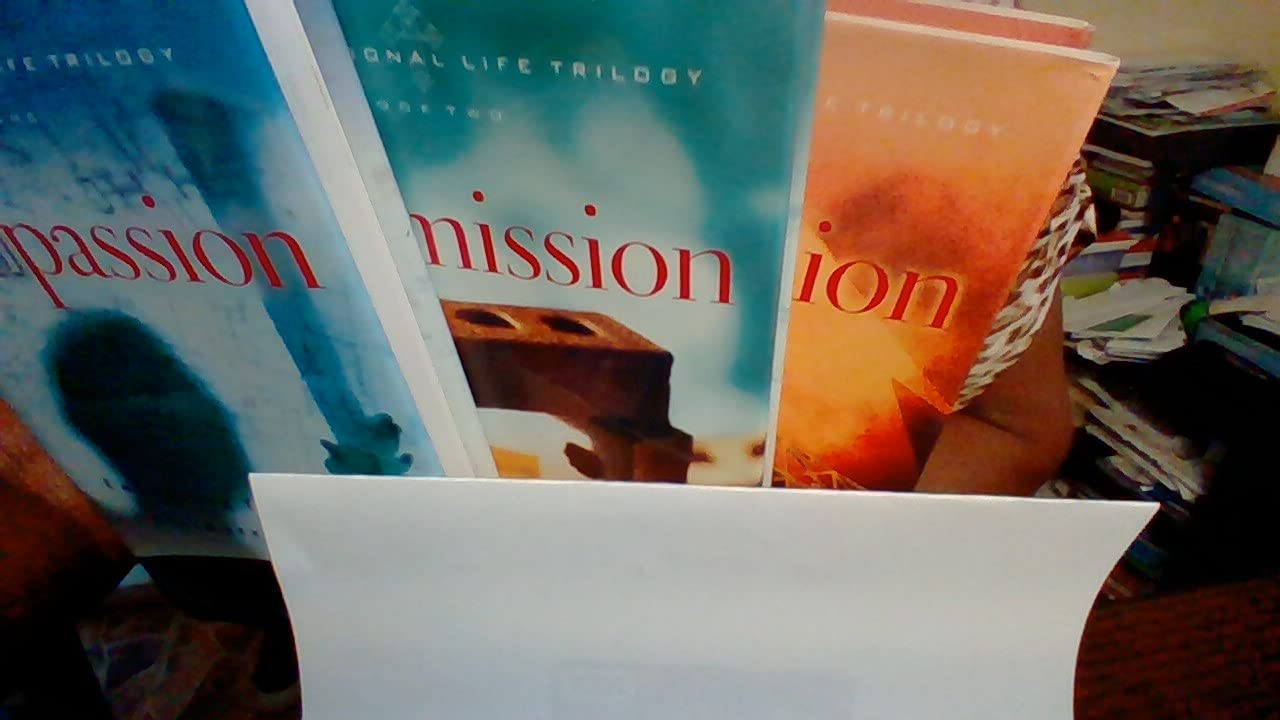 Soul Passion: Embracing Your Life's Ultimate Purpose (The Intentional Life Trilogy),Used
