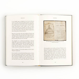 A Job to Love: A practical guide to finding fulfilling work by better understanding yourself. (The School of Life Library),New