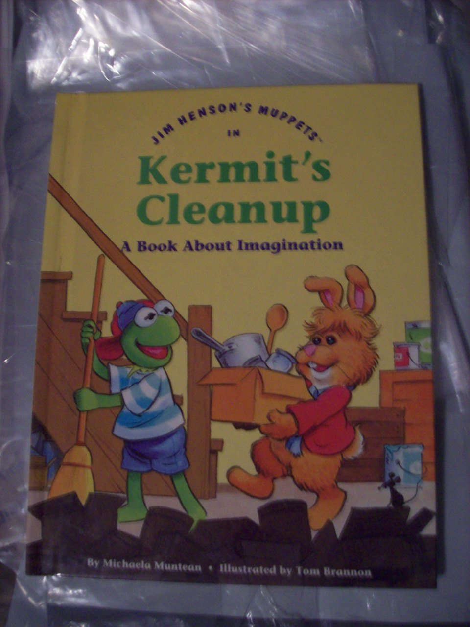Jim Henson's muppets in Kermit's cleanup: A book about imagination (Values to grow on),Used