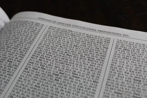 The New Strong's Exhaustive Concordance of the Bible: Every Word of the Bible Indexed, Large Print Edition,Used