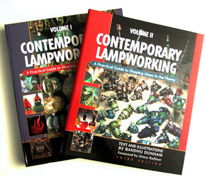 Contemporary Lampworking: A Practical Guide to Shaping Glass in the Flame (Volume 1 and 2) Third Edition,Used