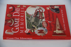 Game Day Memories; Tailgaters, Touchdowns & Traditions,Used
