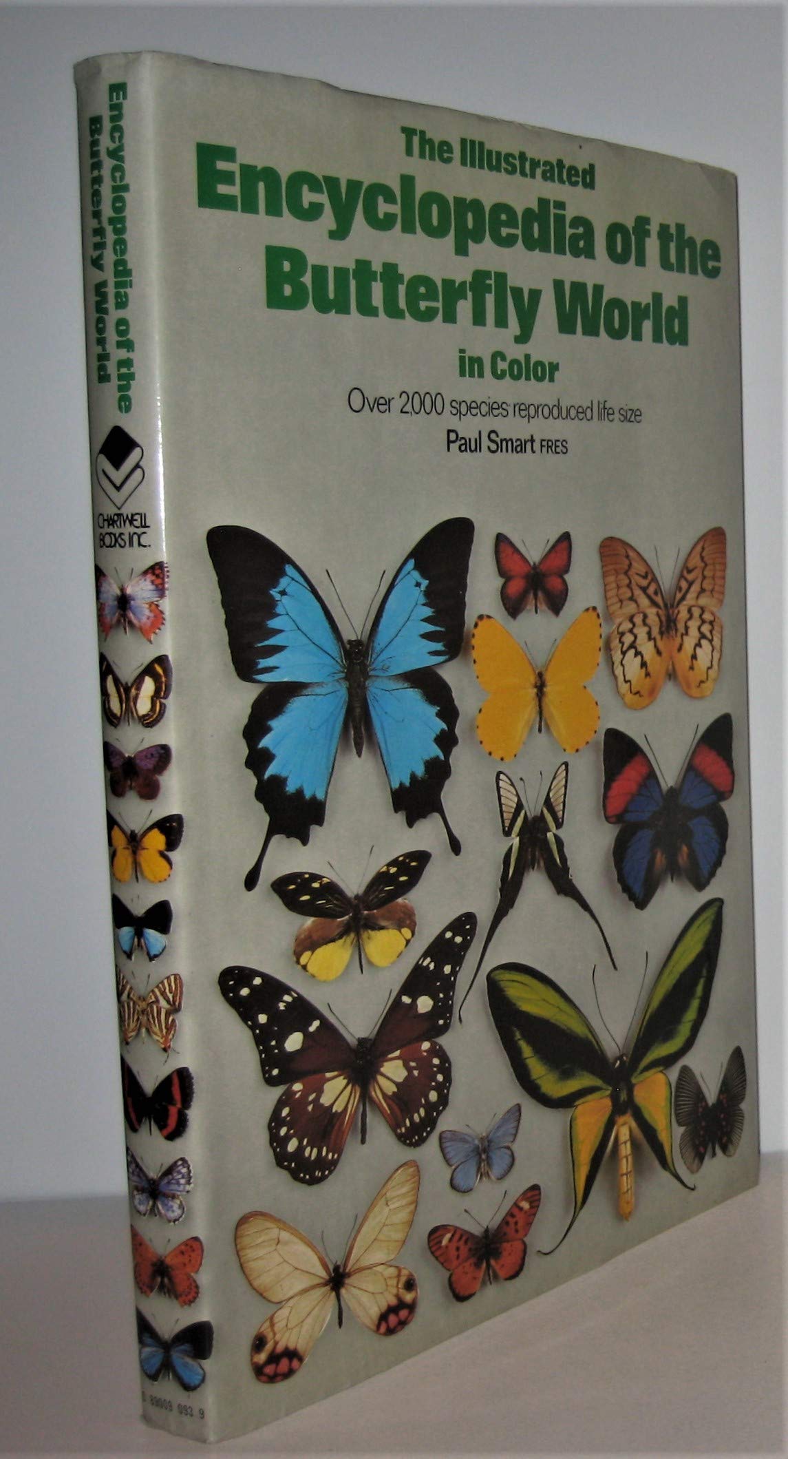 The Illustrated Encyclopedia of the Butterfly World,Used