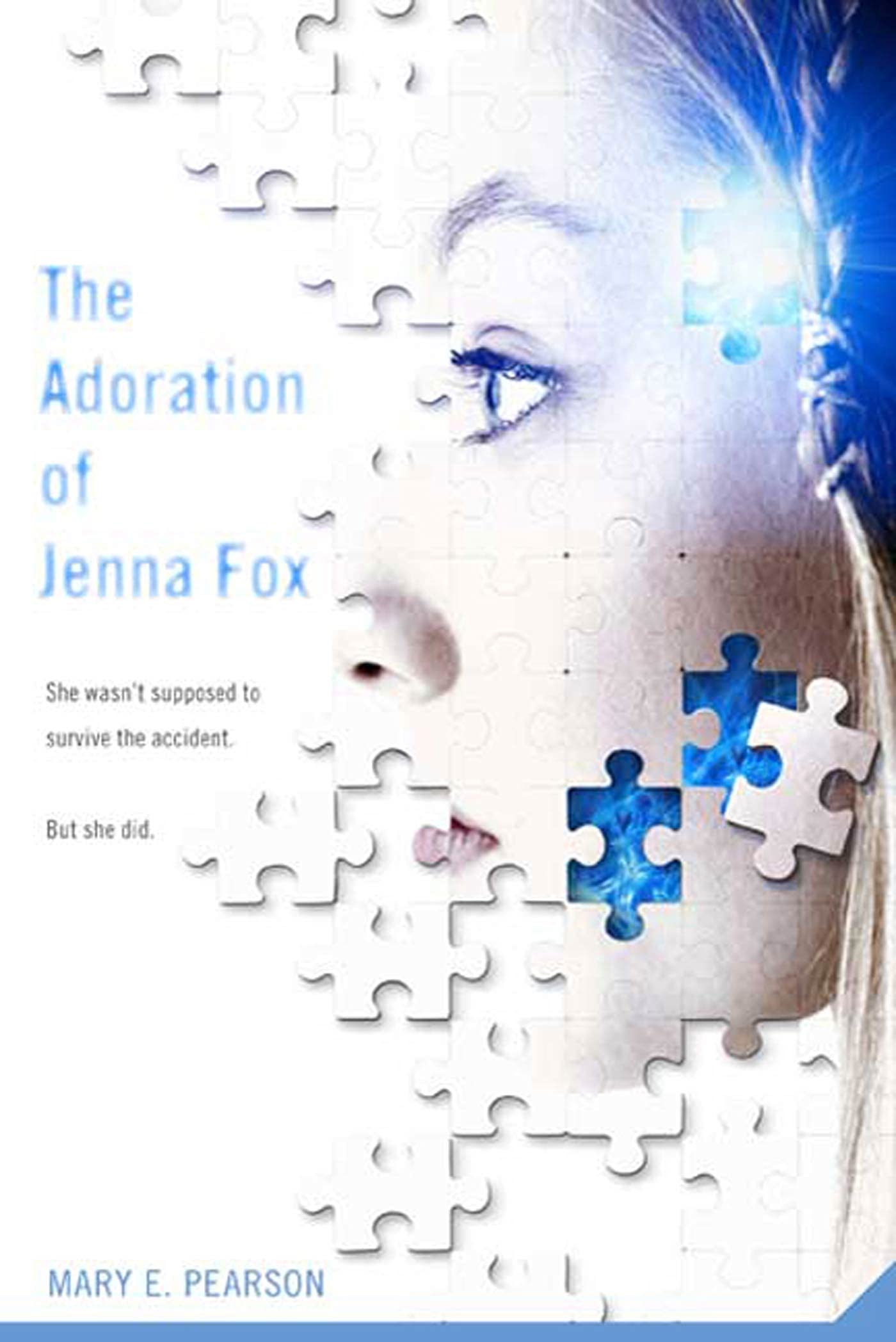 The Adoration Of Jenna Fox (The Jenna Fox Chronicles, 1)