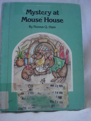 Mystery at Mouse House (Mystery Book),Used