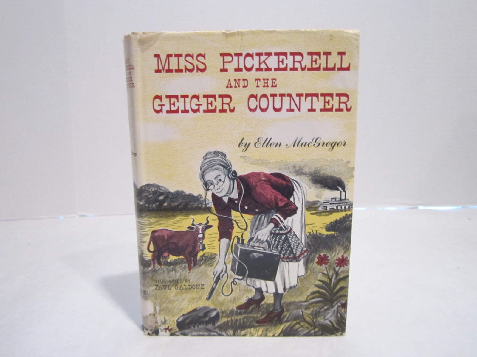 Miss Pickerell and the Geiger Counter,Used