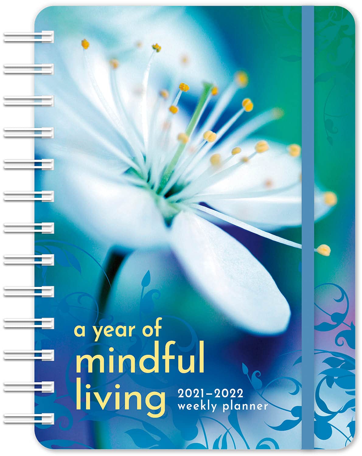 A Year Of Mindful Living 2022 Weekly Planner: Onthego 17Month Calendar With Pocket (Aug 2021  Dec 2022, 5' X 7' Closed),Used
