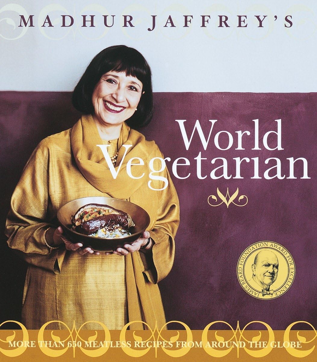 Madhur Jaffrey's World Vegetarian: More Than 650 Meatless Recipes from Around the World: A Cookbook,Used