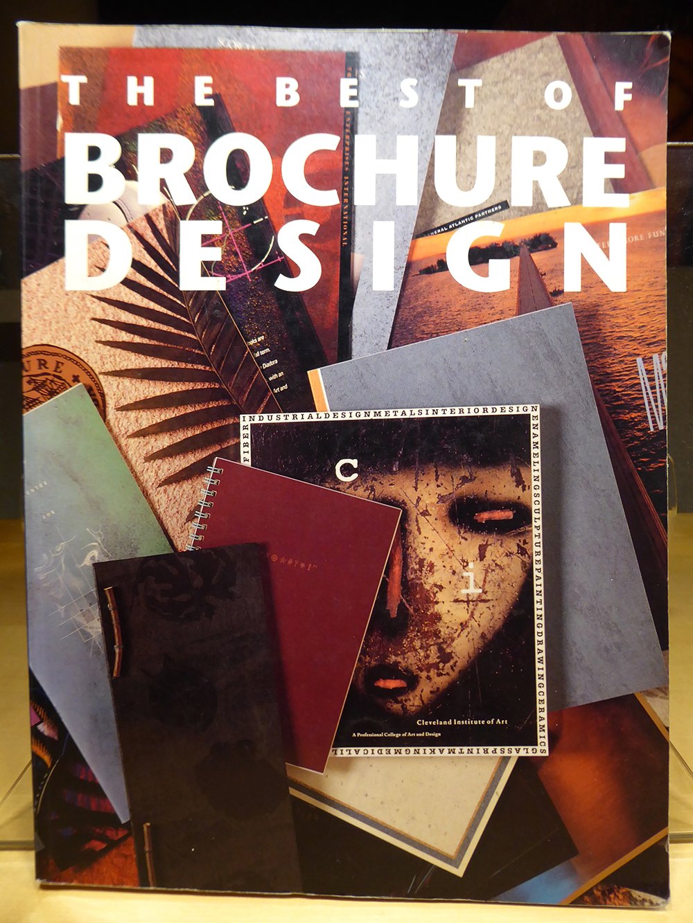 The Best of Brochure Design,Used