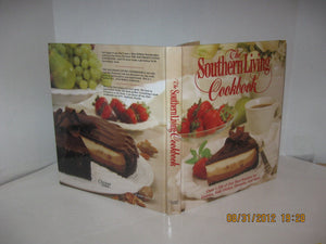 The Southern Living Cookbook: From the Foods Staff of Southern Living Magazine,Used