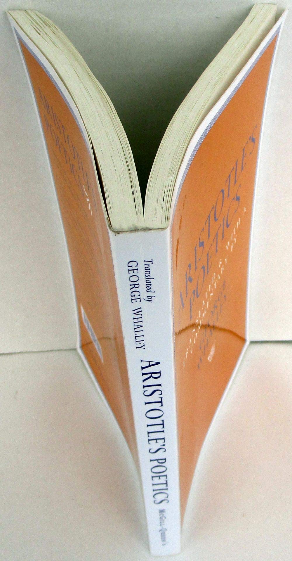 Aristotle's Poetics: Translated and with a commentary by George Whalley (Volume 9),Used