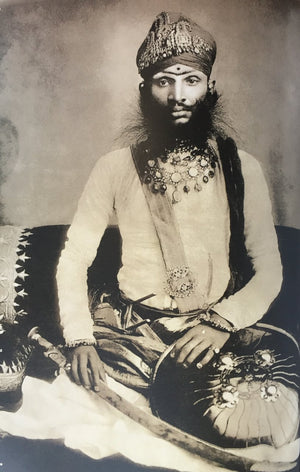 Maharajas' Jewels,Used
