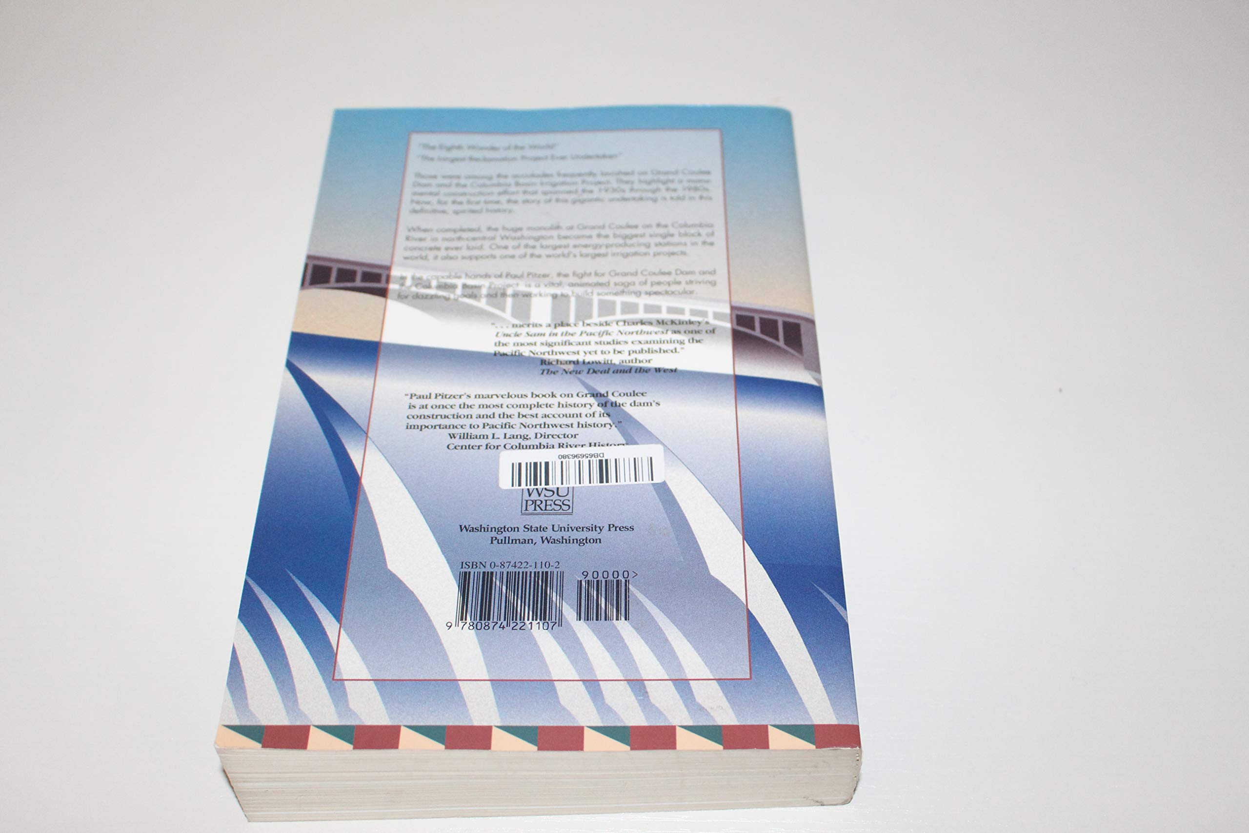 Grand Coulee: Harnessing a Dream,New