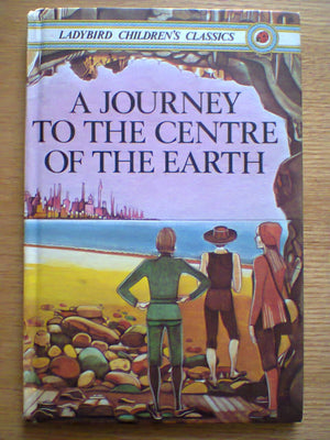 A Journey to the Centre of the Earth (Ladybird Children's Classics),Used