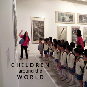 Children around the World: An eclectic collection of photos from children from all over the globe and benefitting UNICEF with 10,Used