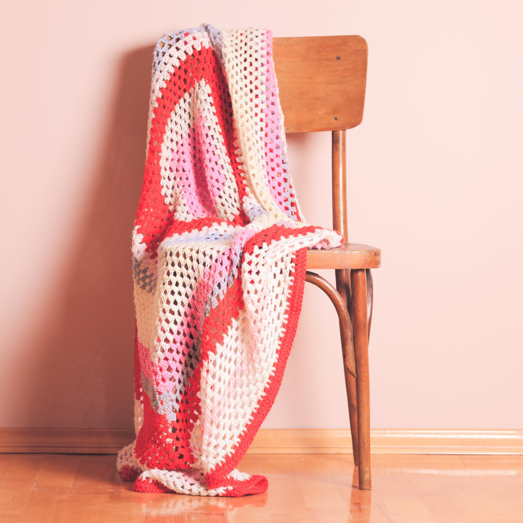 LEISURE ARTS 63 Easy-To-Crochet Pattern Stitches Book - Heirloom Afghan Patterns, Model 27143491, 1 Size