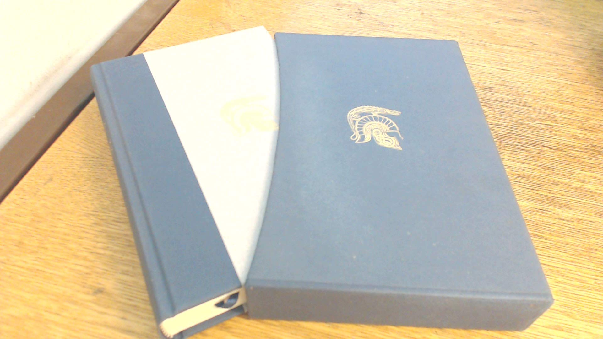 The Children of Hurin: Deluxe Edition,Used