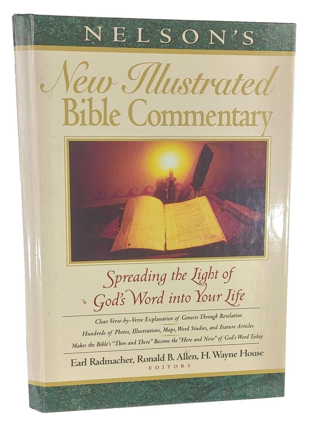Nelson's New Illustrated Bible Commentary: Spreading the Light of God's Word into Your Life,Used