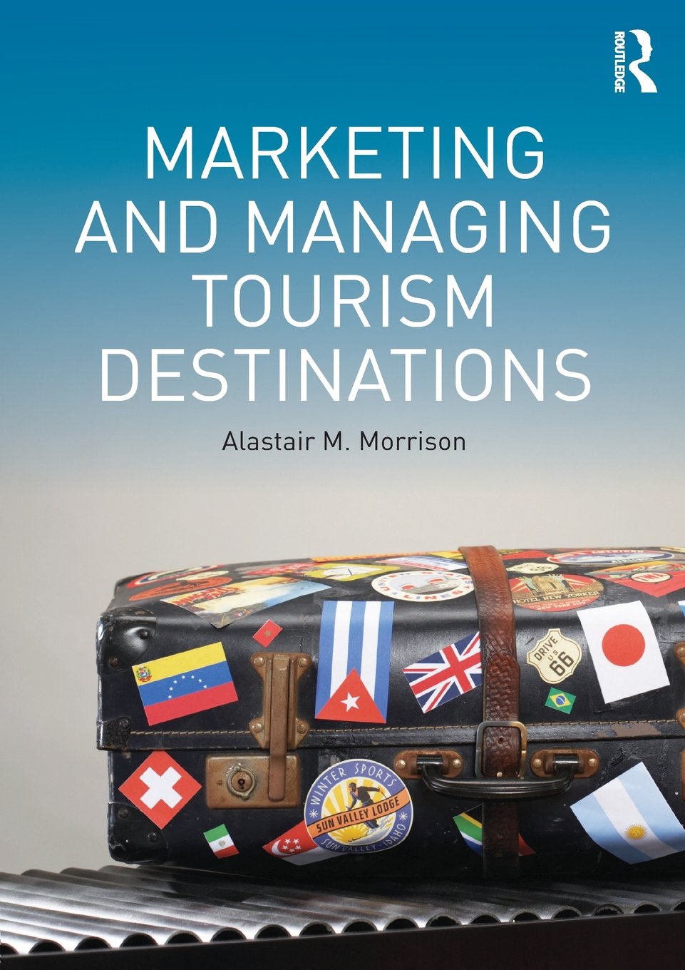 Marketing And Managing Tourism Destinations-used