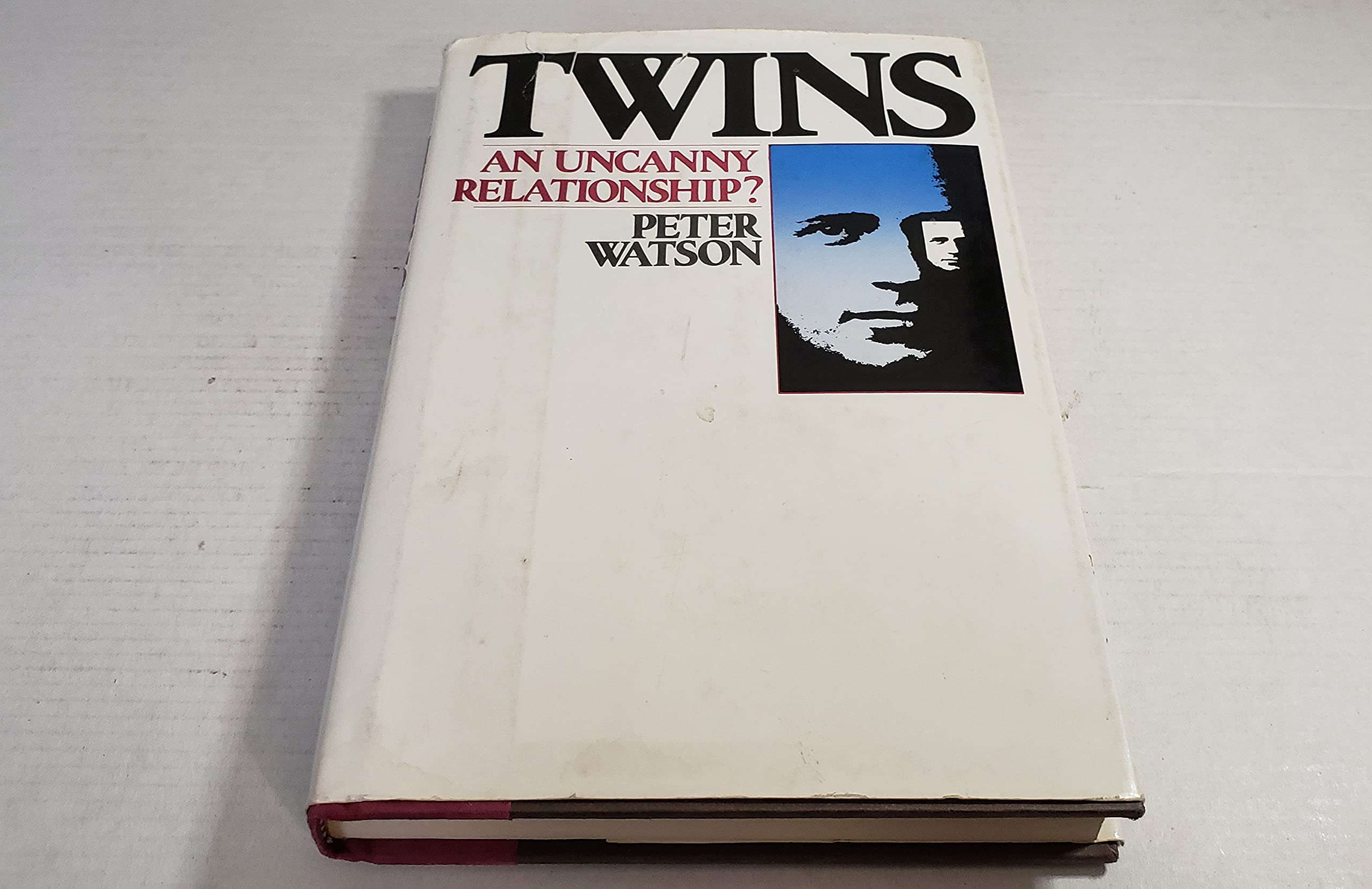 Twins : An Uncanny Relationship,Used