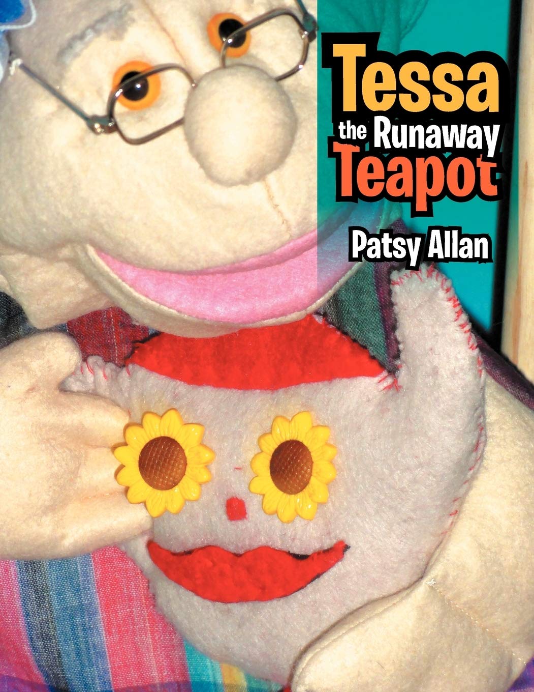 Tessa The Runaway Teapot,Used