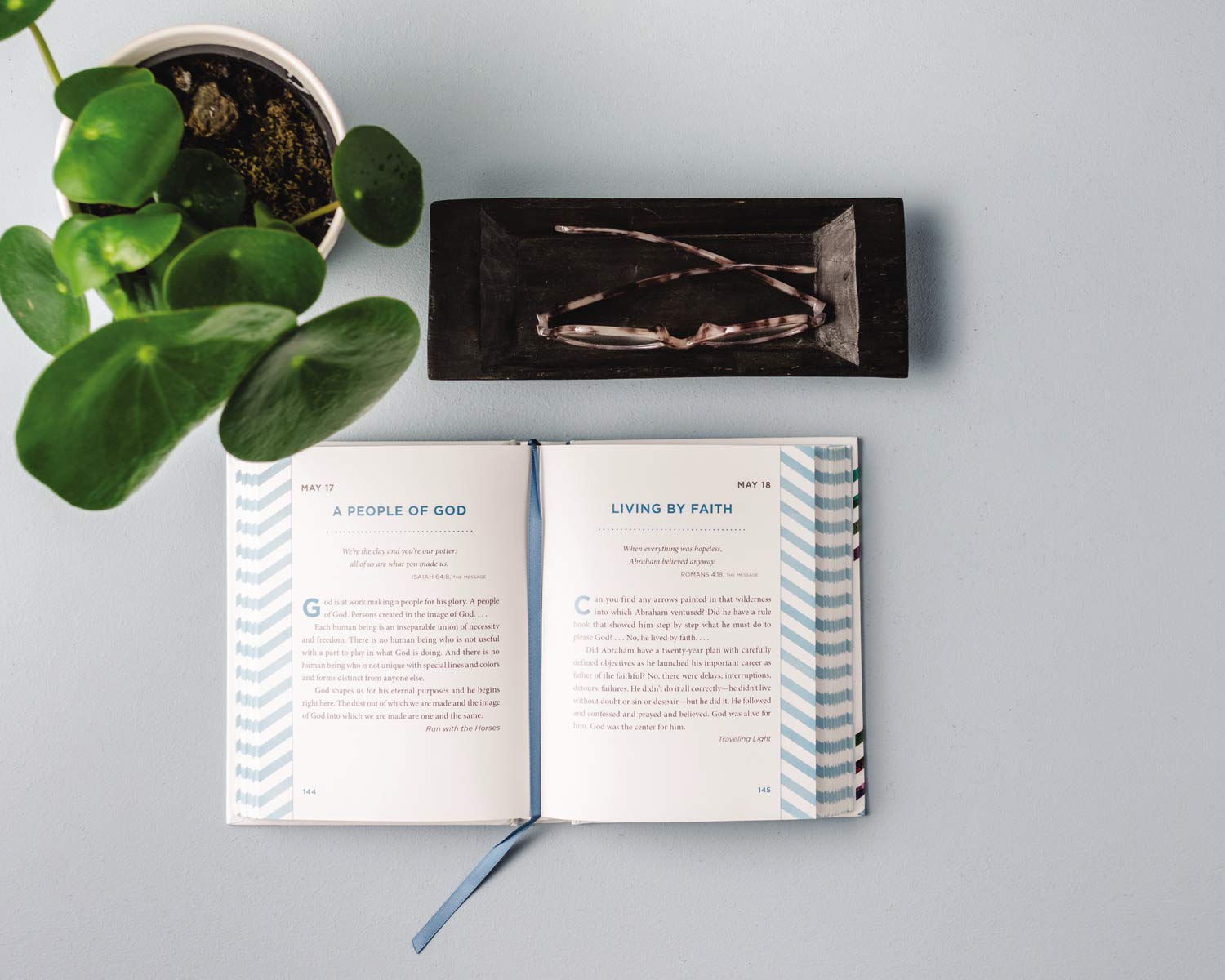 God'S Message For Each Day: Wisdom From The Word Of God