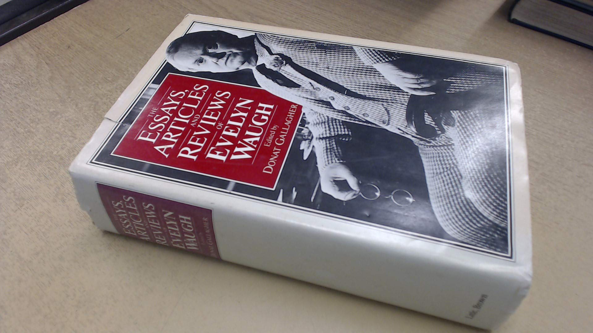 The Essays, Articles and Reviews of Evelyn Waugh,Used